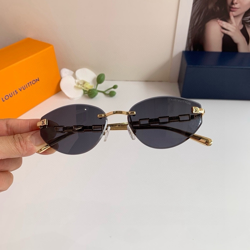 ルイヴィトンサングラス正面デザイン